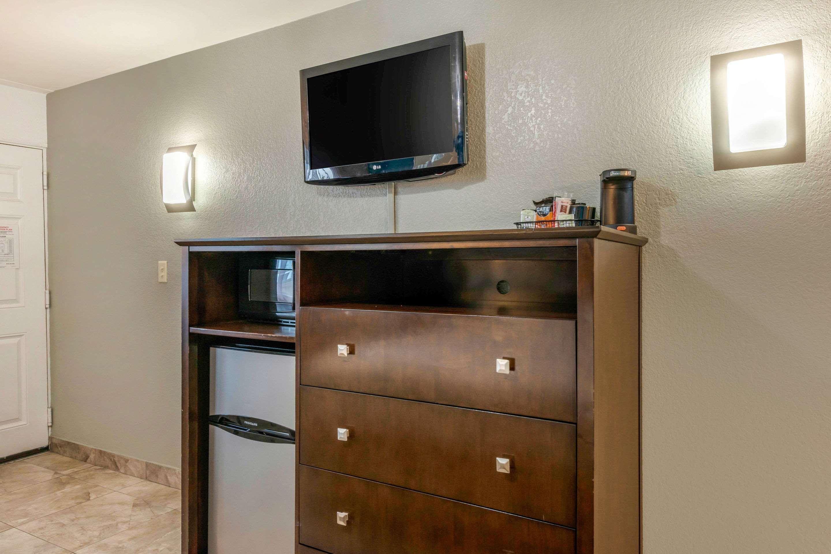 Quality Inn And Conference Center Tampa-Brandon Heartland Luaran gambar