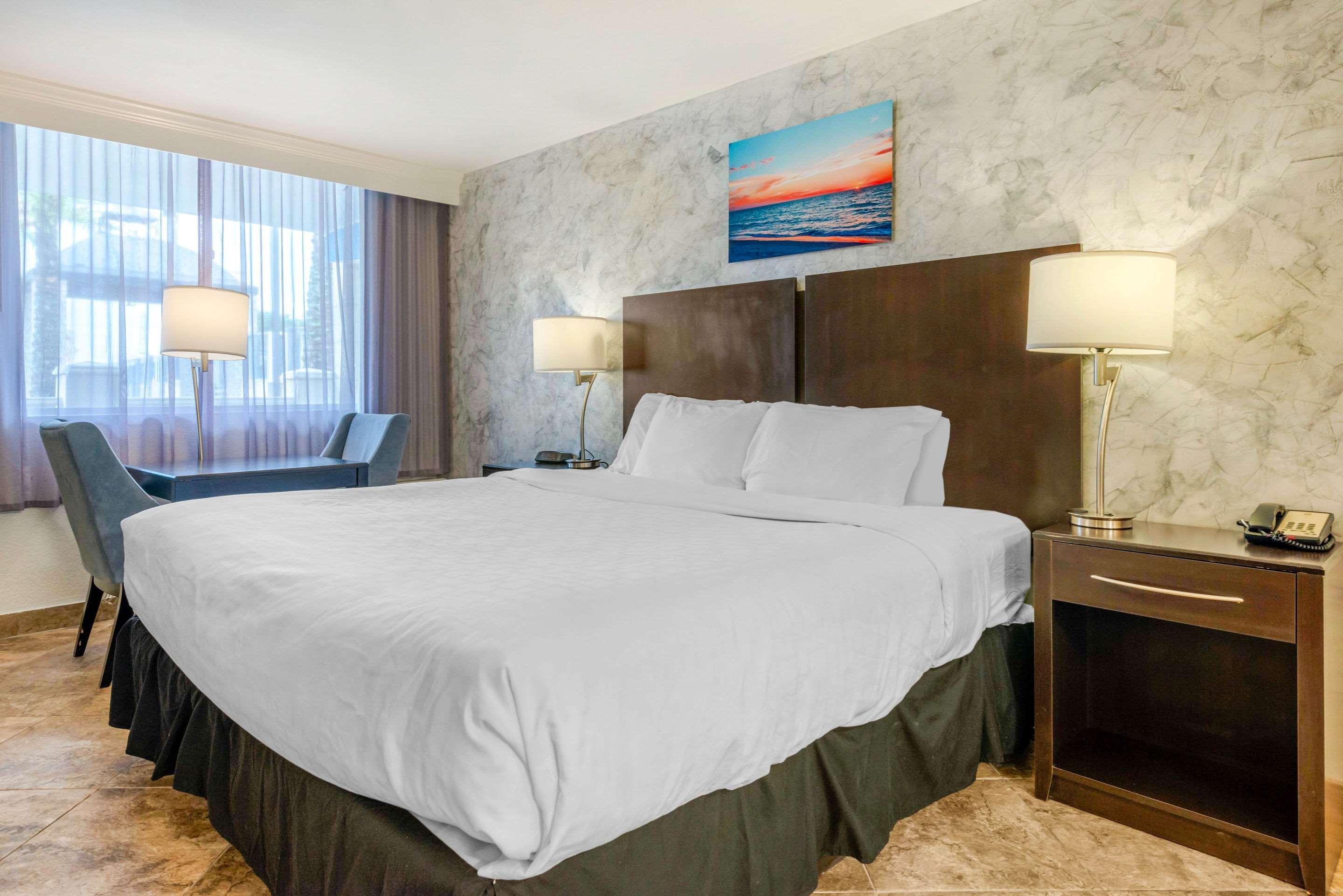 Quality Inn And Conference Center Tampa-Brandon Heartland Luaran gambar