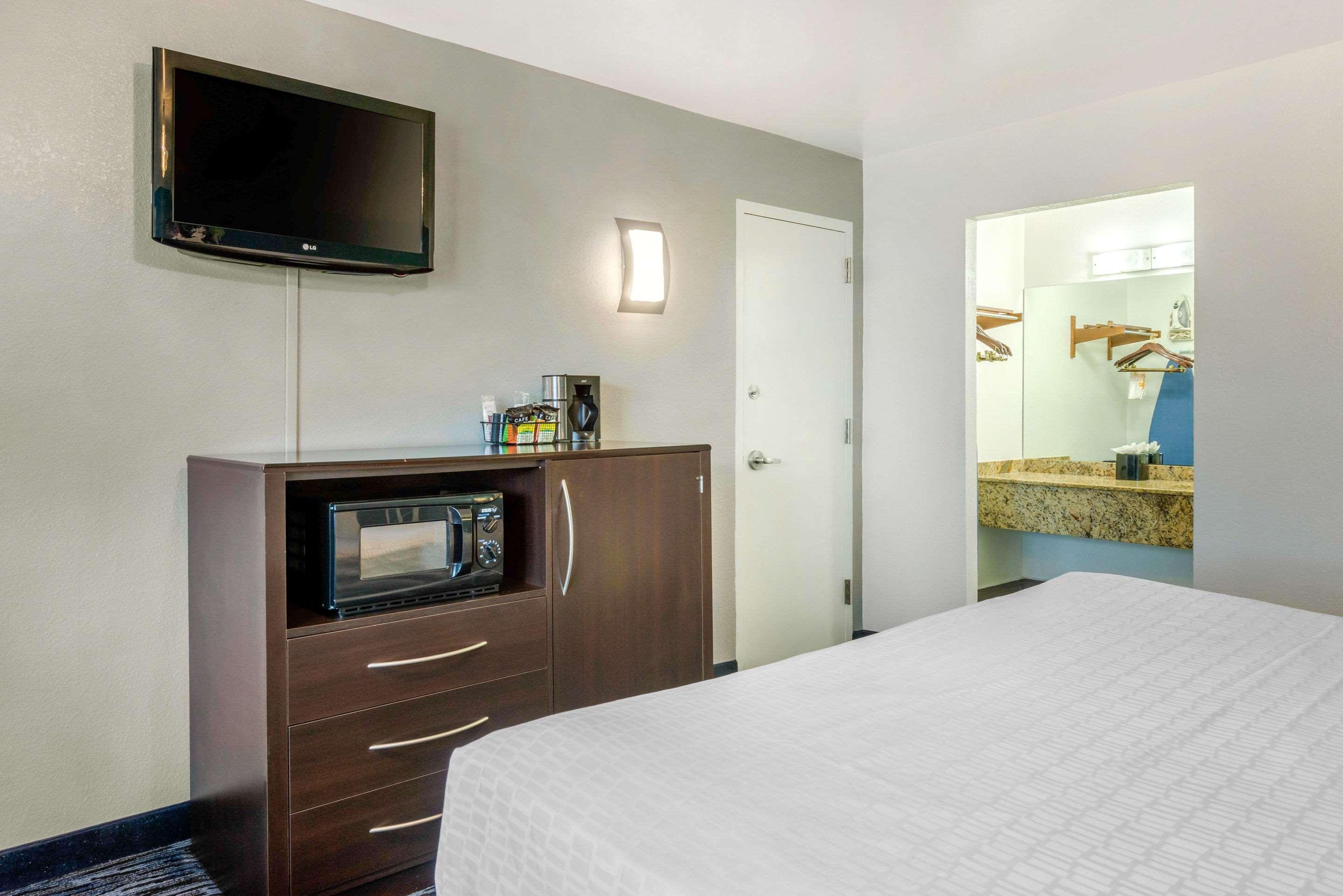 Quality Inn And Conference Center Tampa-Brandon Heartland Luaran gambar