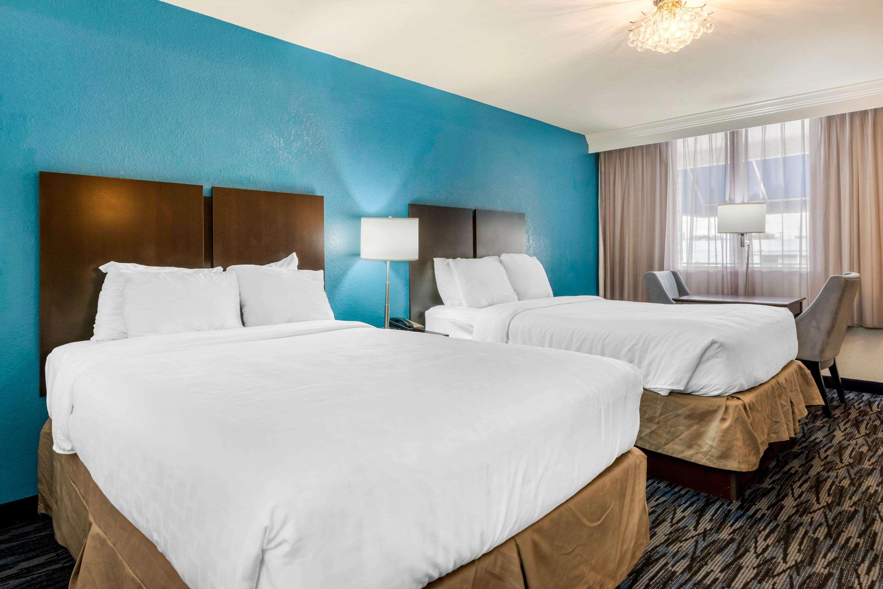 Quality Inn And Conference Center Tampa-Brandon Heartland Luaran gambar
