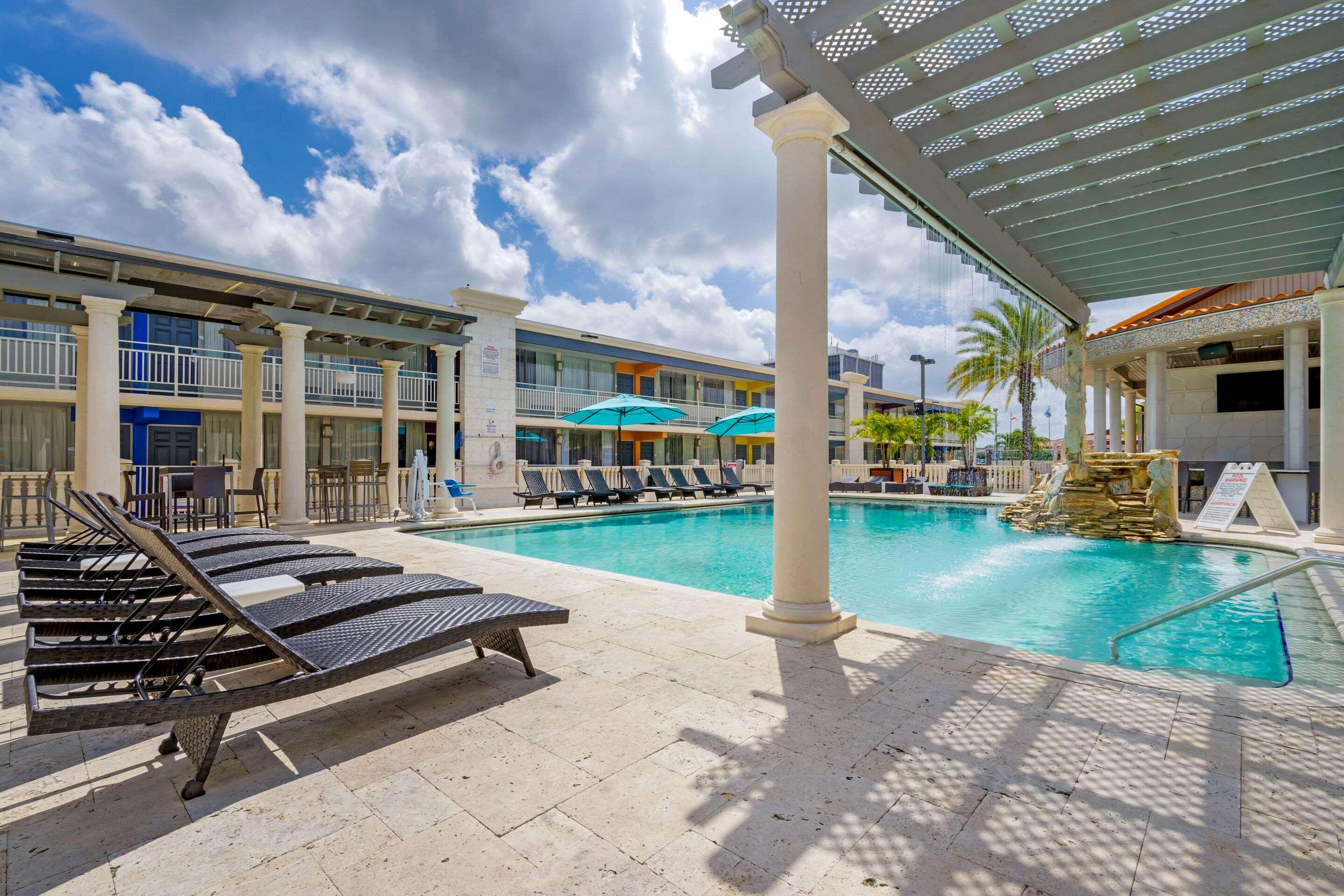 Quality Inn And Conference Center Tampa-Brandon Heartland Luaran gambar