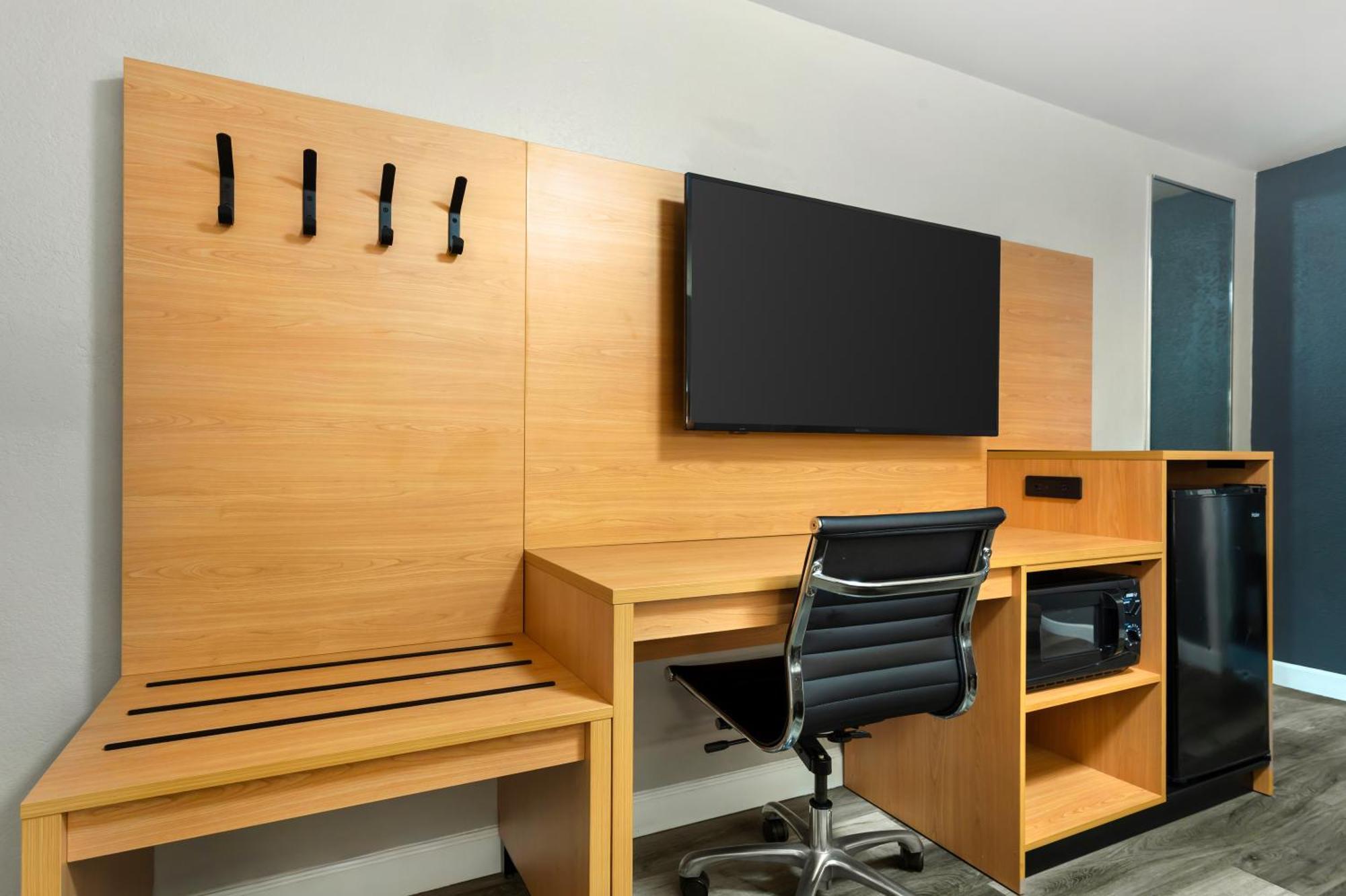 Quality Inn And Conference Center Tampa-Brandon Heartland Luaran gambar
